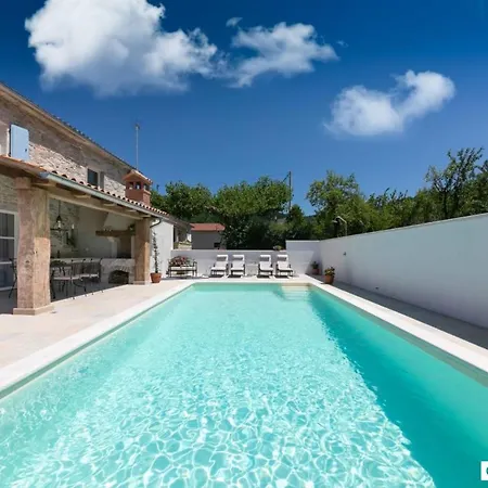 Flego Villa *